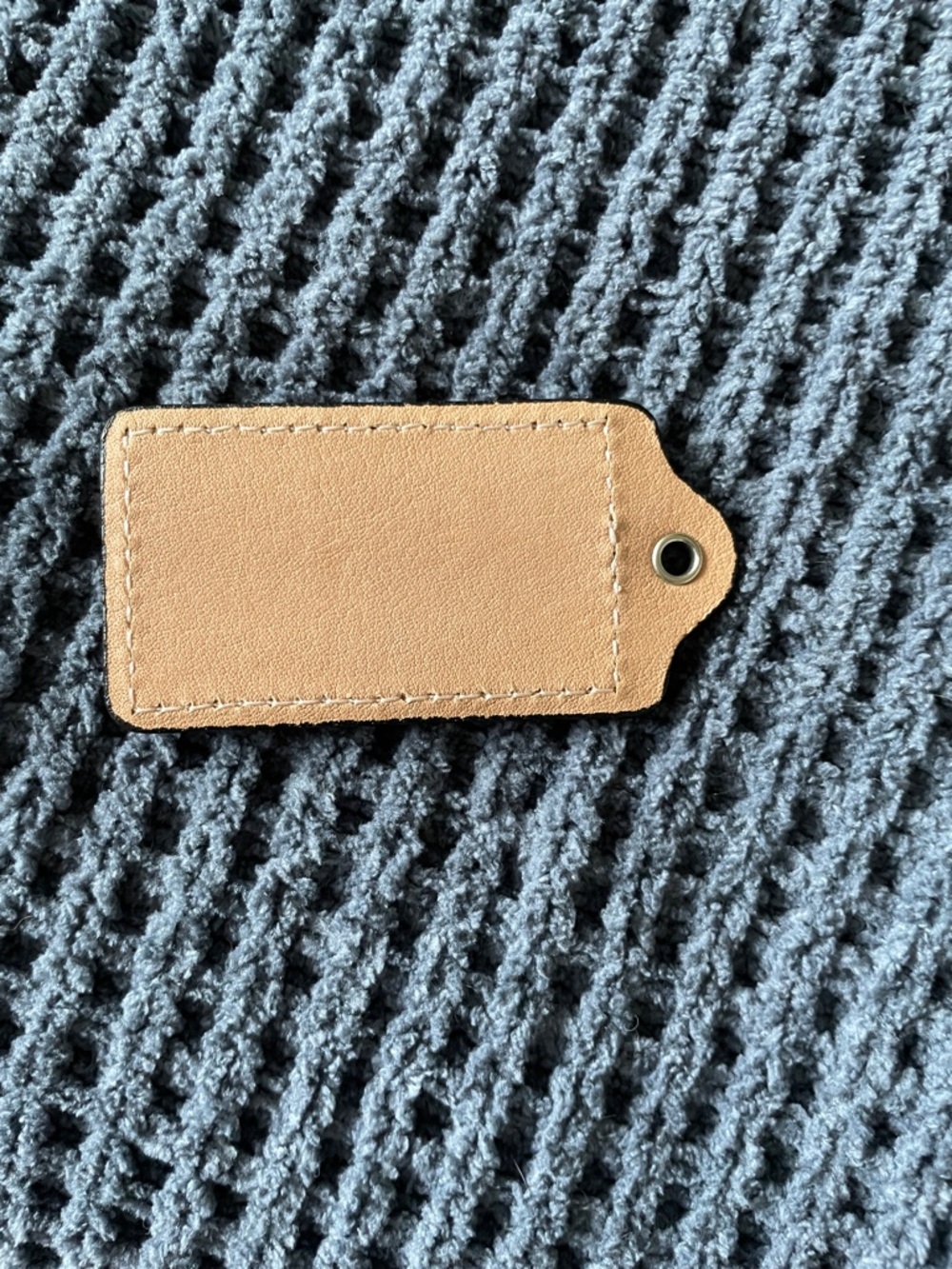 Coach Tag - Picture 2 of 3